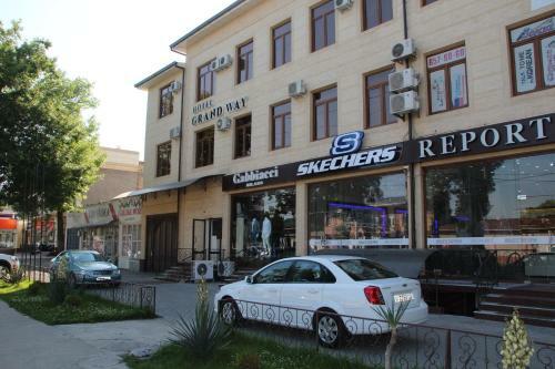 Hotel "grand Way"