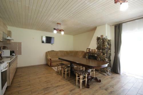 Lodge Guest House Alyaska