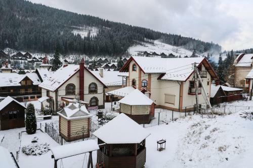 Hostal Guest House Vershina Bukovelyu