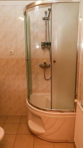 Hostal Guest House Vershina Bukovelyu