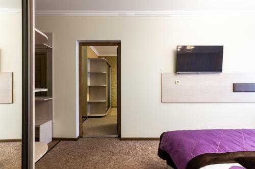Hotel Ski Lift 7