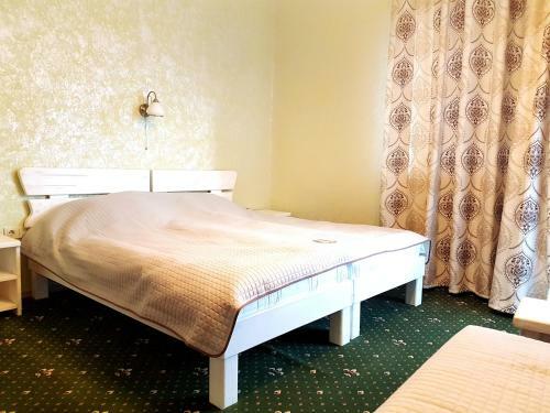 Hostal Viktan Hotel