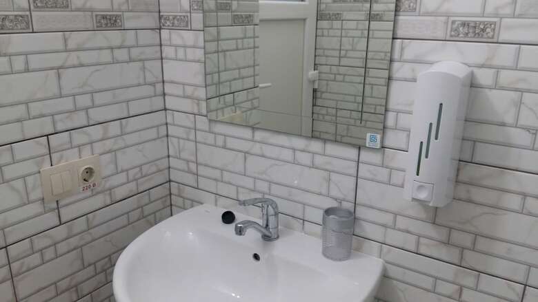 Square Hostel
