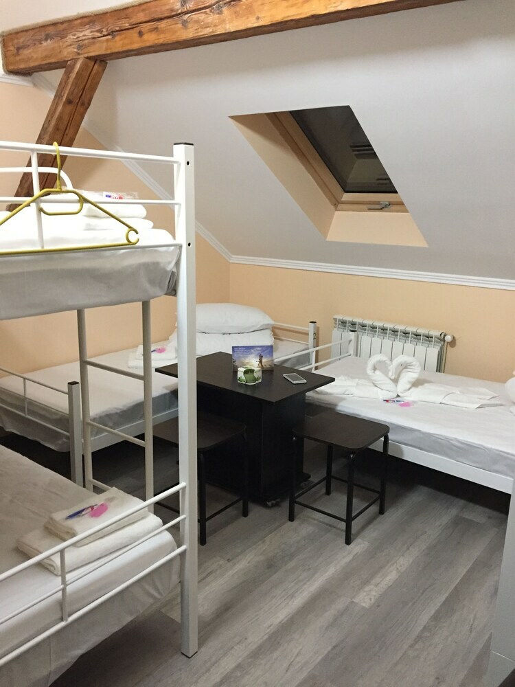 Square Hostel