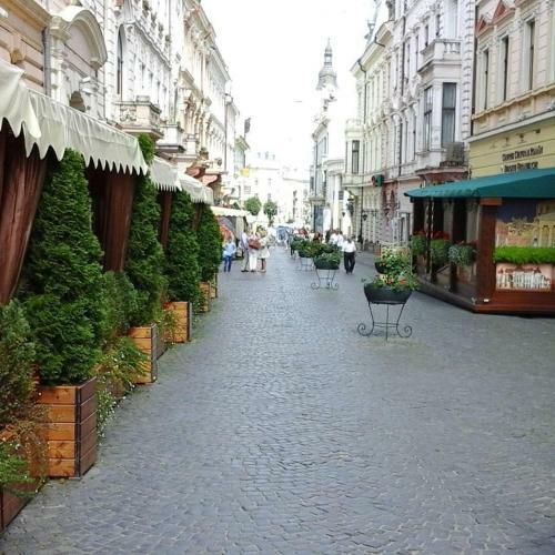 Hotel Central Magnat Cinema