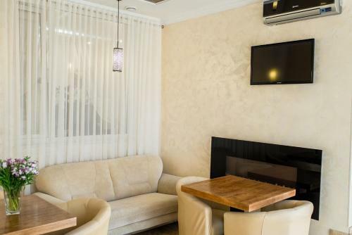 Vip Hotel