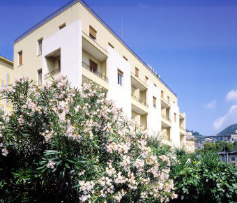 Hotel Jolly