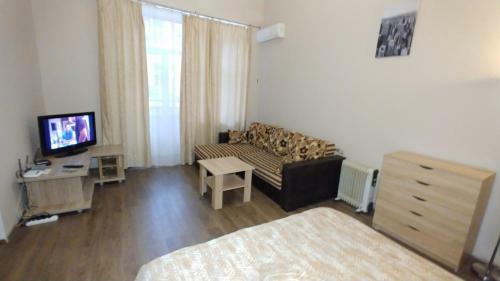 Apartment On Baseina Street Near Khreschatyk