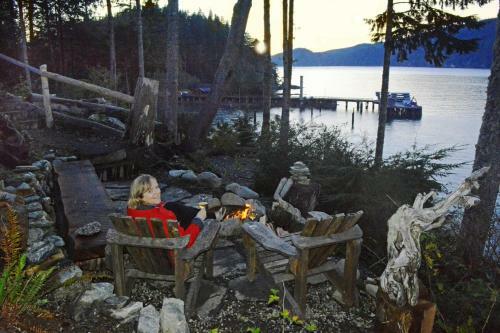 Going Coastal R&r