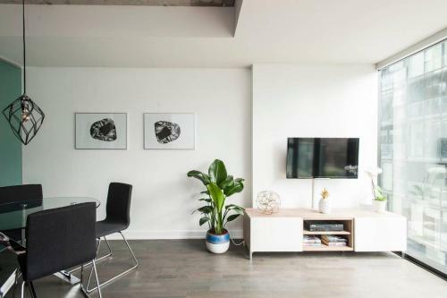 Apartamento Stunning 1br Condo In Popular King West