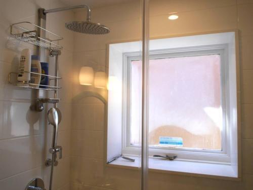 Hotel Newly Renovated 2br Townhome With Parking!