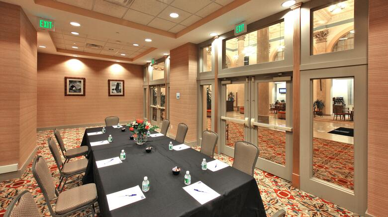 Hotel Holiday Inn Express Baltimore-downtown