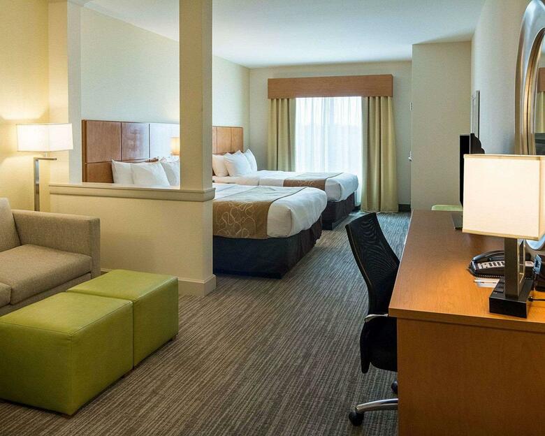 Hotel Comfort Suites Bossier City