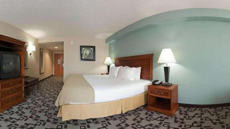Hotel Holiday Inn Express Apex-raleigh