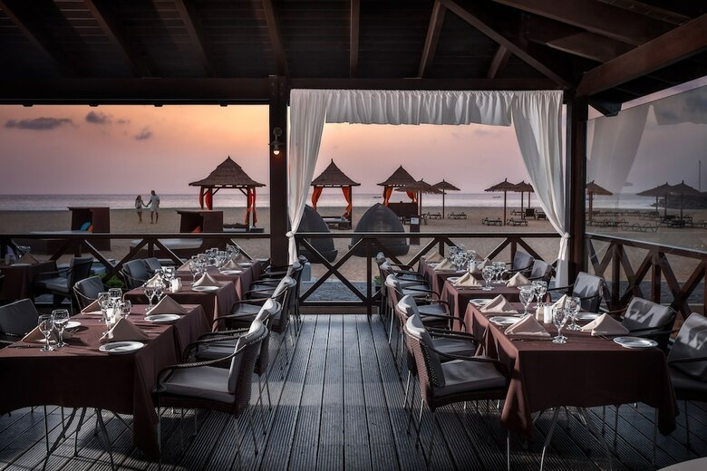 Hotel Melia Tortuga Beach Resort