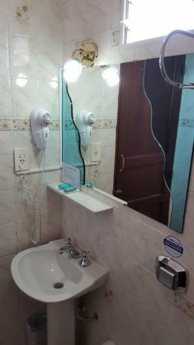 Hotel Iris
