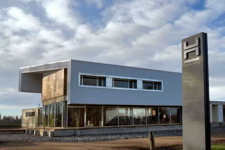 Herradura Hotel Suites