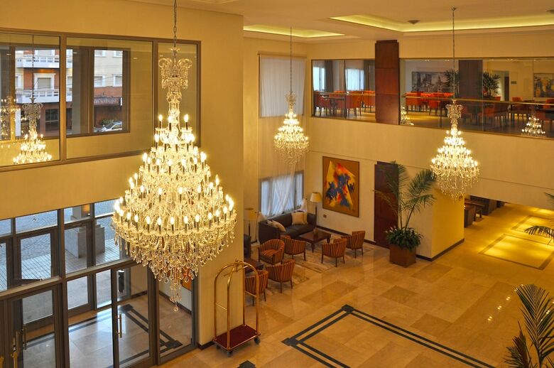 Amerian Hotel Casino Carlos V