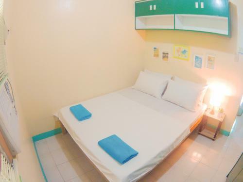 Nomadsmnl Backpackers Homestay