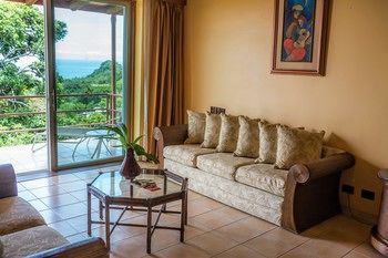 Hotel Si Como No Resort Spa And Wildlife Refuge