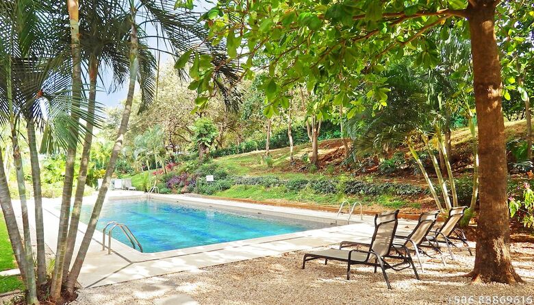 Hotel The Oaks Tamarindo Condominiums