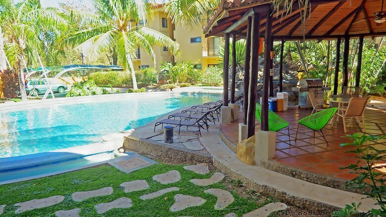 Hotel The Oaks Tamarindo Condominiums