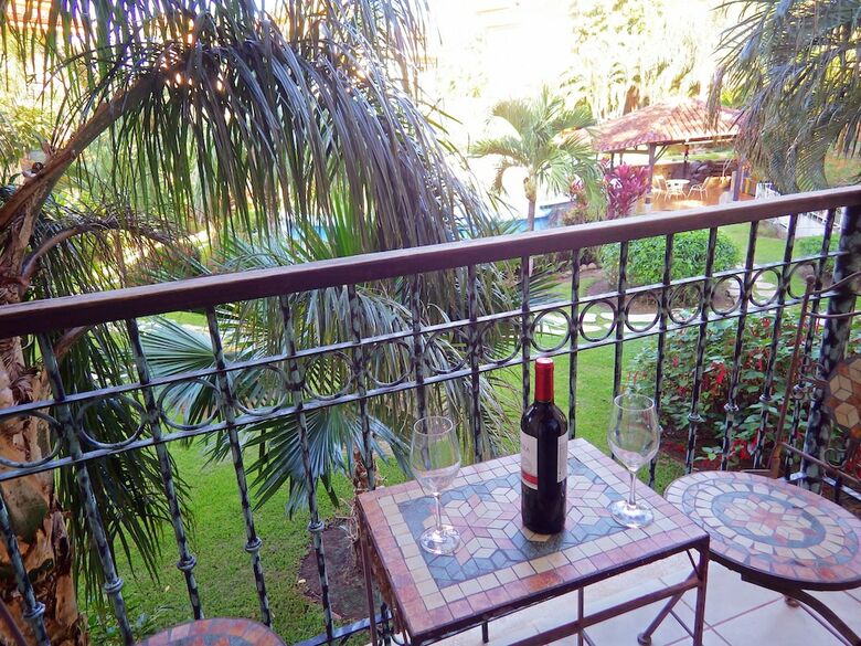 Hotel The Oaks Tamarindo Condominiums