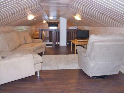 Holiday Home Vuosselinhovi B