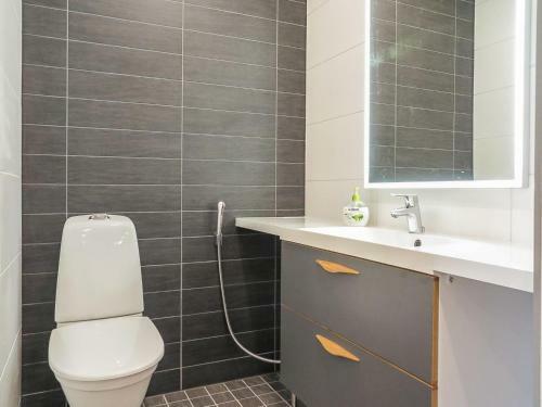 Holiday Home Karhu B