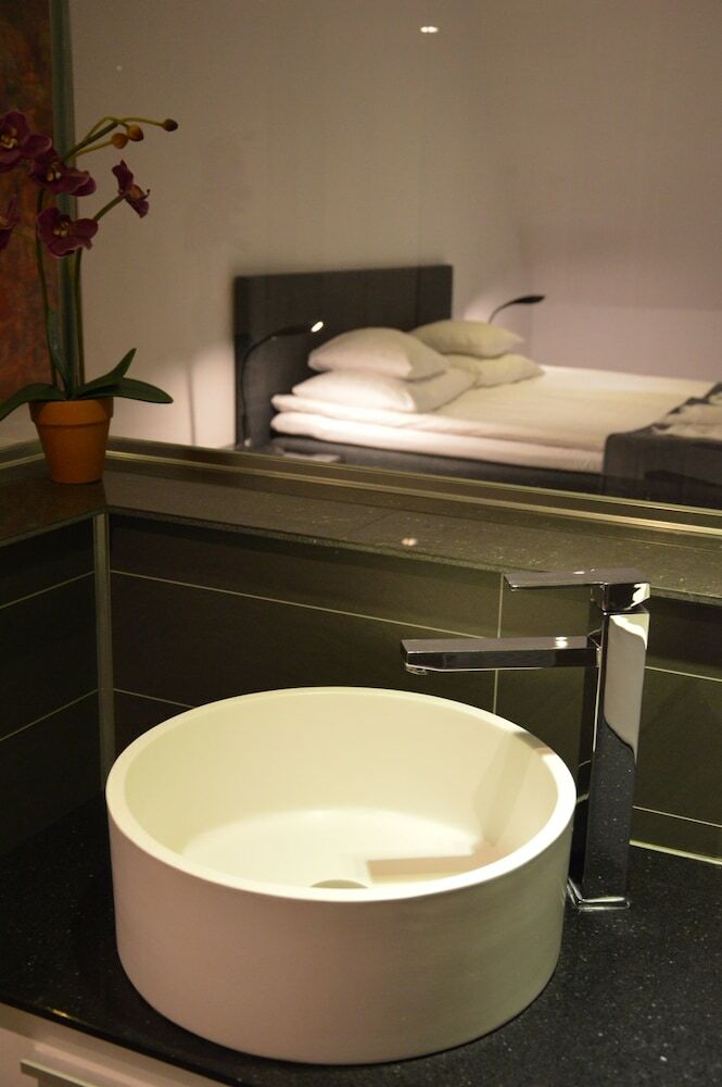 Best Western Hotel Anno 1937
