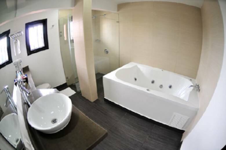 Hotel Puerta De San Antonio