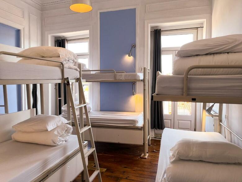 Hotel Hostal Equity Point Lisboa