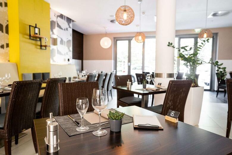 Best Western Premier Hotel Lanzcarre