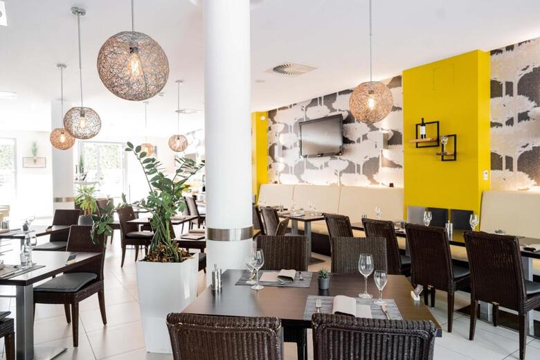 Best Western Premier Hotel Lanzcarre