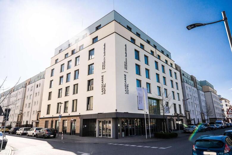 Best Western Premier Hotel Lanzcarre