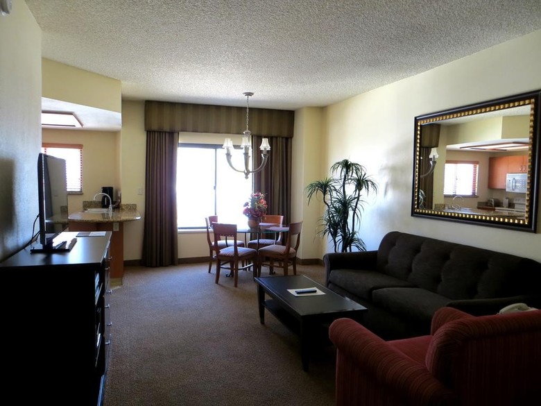 Hotel Polo Towers Suites