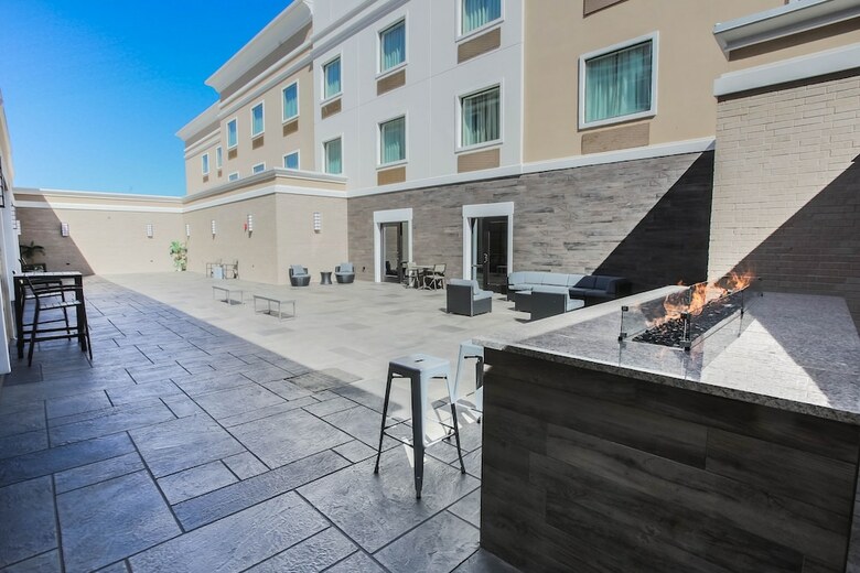 Holiday Inn Express Hotel And Suites Longview North