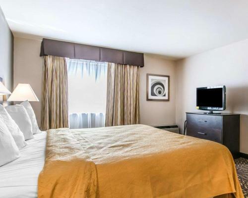 Hotel Quality Inn & Suites University/airport