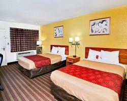Hotel Econo Lodge Near Motor Speedway