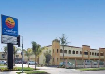 Hotel Comfort Inn & Suites Near Long Beach Conv. Ctr