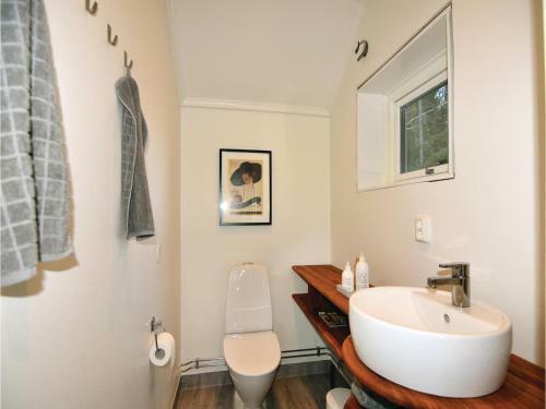 Three-bedroom Holiday Home In Kristinehamn