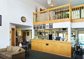 Hotel Rodeway Inn & Suites