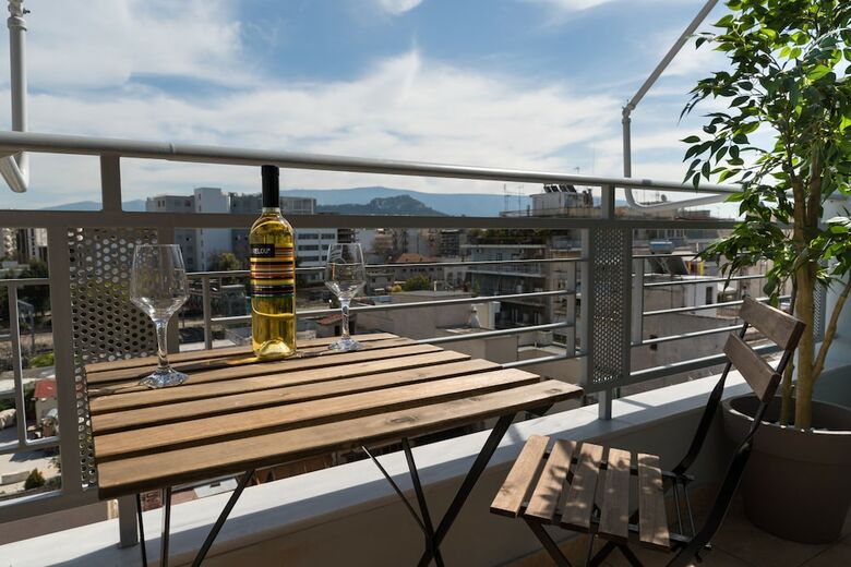 Alekos Apartments