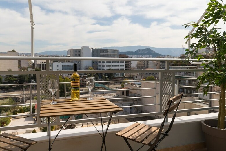 Alekos Apartments