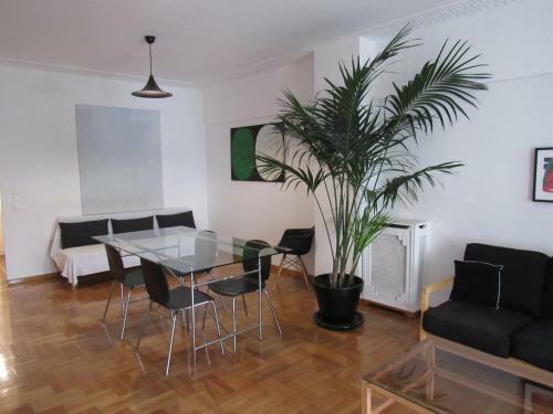 Sunny Apartment On 6th Floor