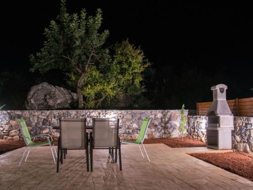 Typical Greek Villa In Crete With Private Pool