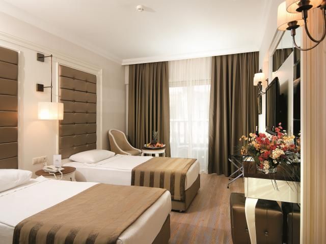 Hotel Aydinbey Famous Resort