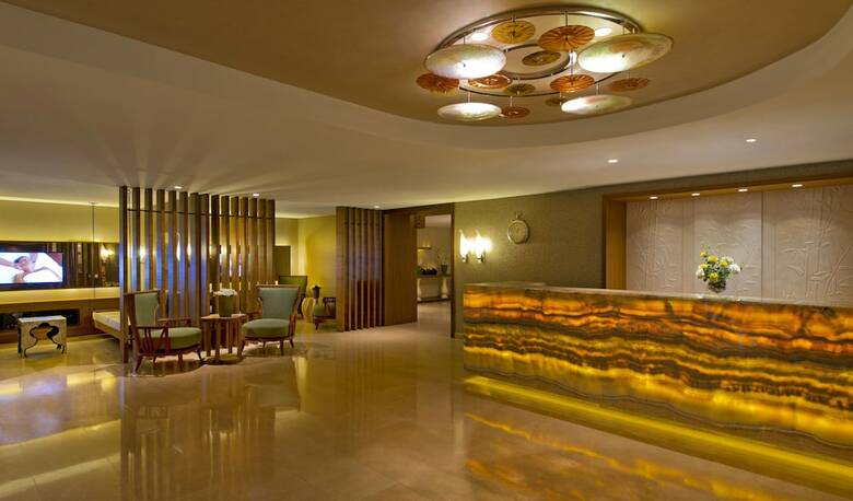 Titanic Beach & Resort De Luxe Hotel
