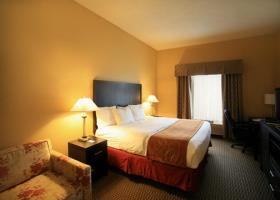 Hotel Comfort Suites