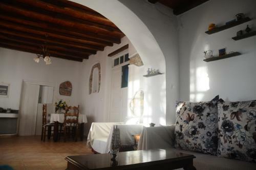 Agroturismo Paros Pounta Sea View Villa